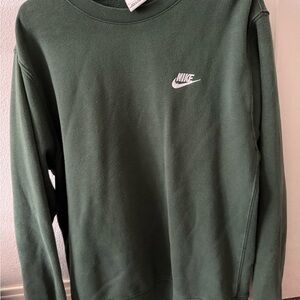 Nike Forest Green Pullover